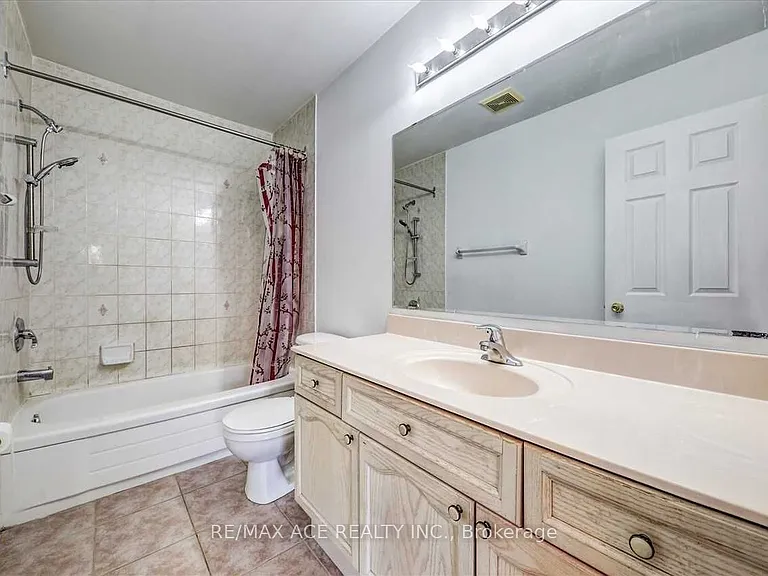 35 Pitchpine Dr — Photo 28