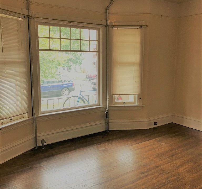 1st image of 502 E Front St #502
