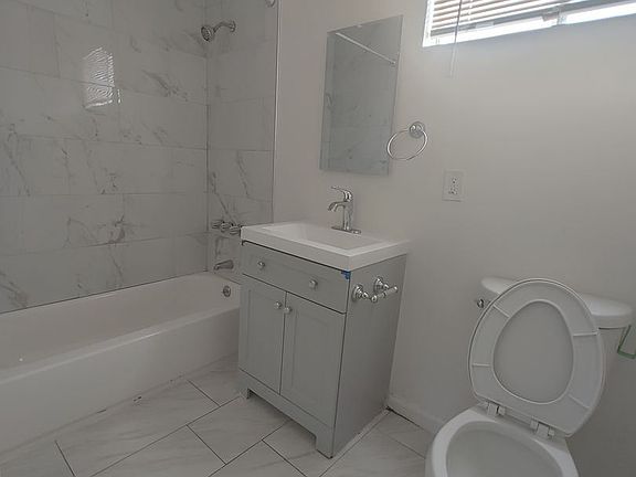 4th image of 6126 Eleanor Ave APT 12