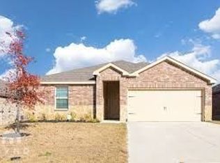 717 Alton Dr, Aubrey, TX 76227