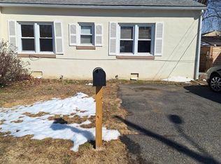 404 Nashville Ct, Wallingford, PA 19086