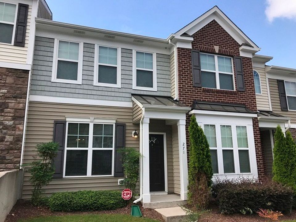 1st image of 100 Stratford Lakes Dr #271