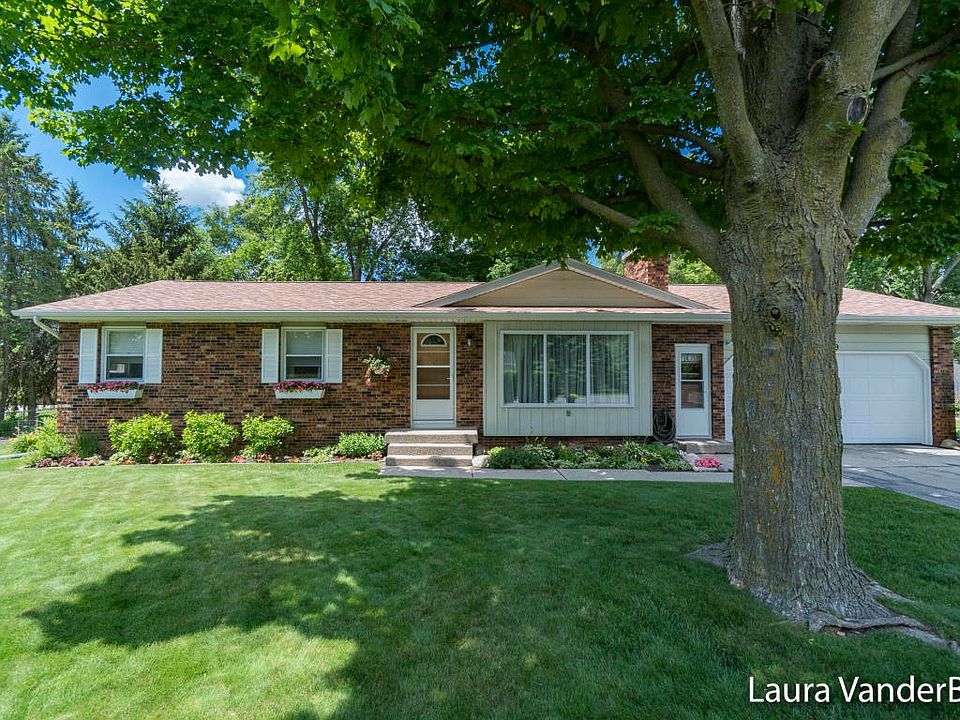 1st image of 6309 Kuttshill Dr NE