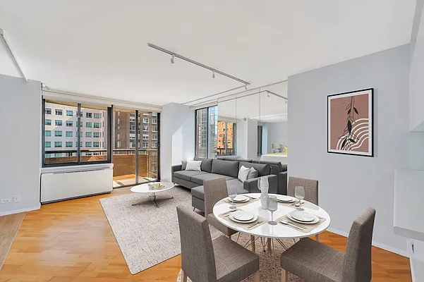 Rented by Compass | media 17