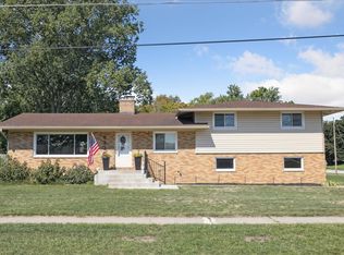 6339 Autumn Dr, Hudsonville, MI 49426