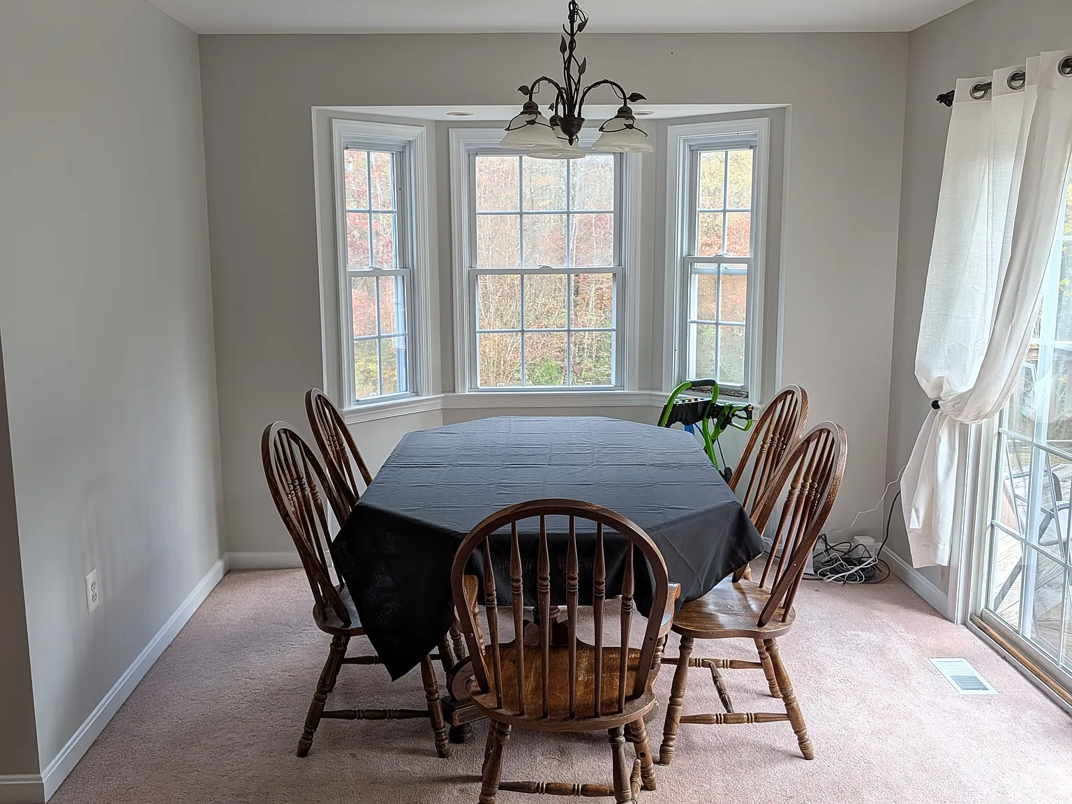 3 bed, 2.5 bath, 1674 sqft, $2,450 — Photo 1