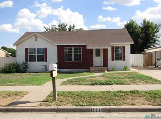 1111 W Chisum Ave, Artesia, NM 88210