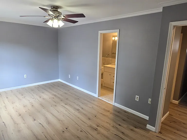 6 Colonial Ct #6 — Photo 18