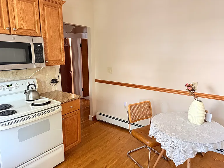 21 Spruce St #2 — Photo 19