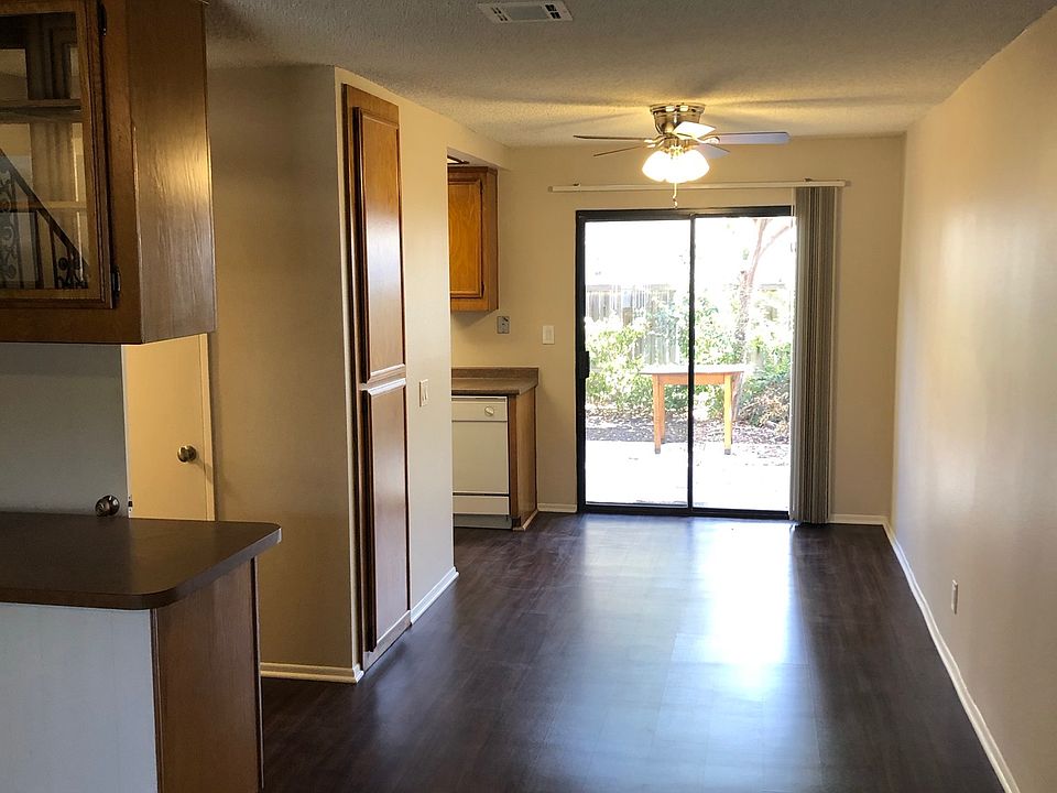 1st image of 1360 Oxford Ave APT 3