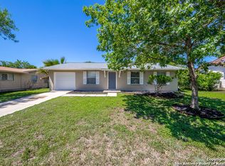 5043 Guinevere Dr, San Antonio, TX 78218