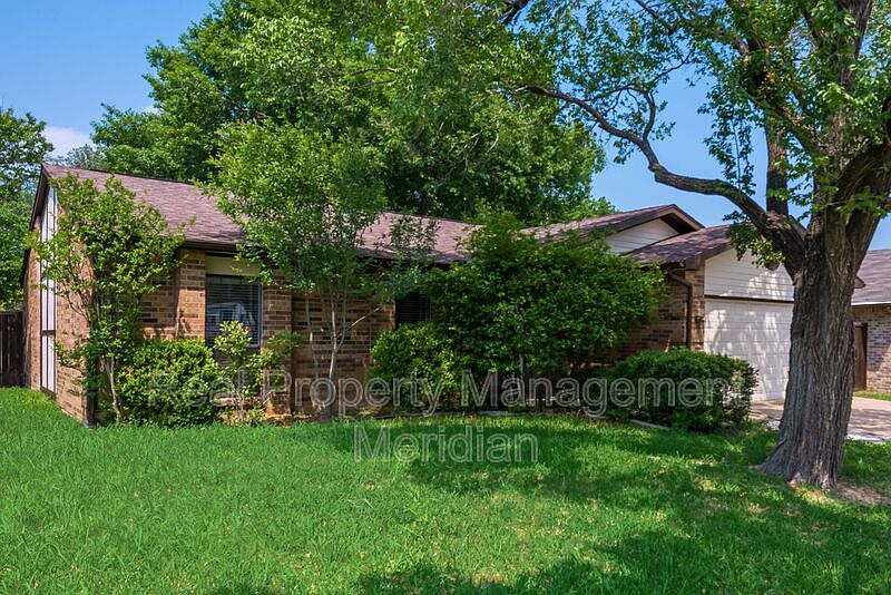 1st image of 4325 Spindletree Ln