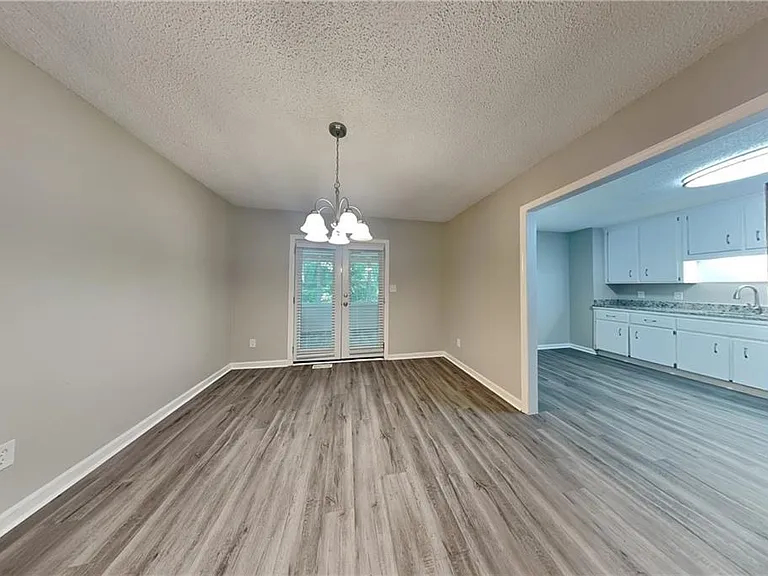 4523 Hickory Grove Dr NW — Photo 6