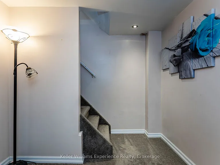 660 Harvey Ave — Photo 18