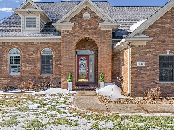 5th image of 1130 Emerson Cir