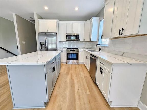 4th image of 1706 General Ogden St