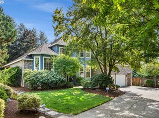 14051 Chelsea Dr, Lake Oswego, OR 97035