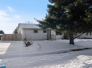 39 Cherry Cir, Babbitt, MN 55706