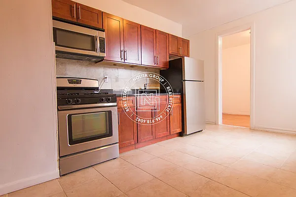 Rented by Nolita Group | media 27