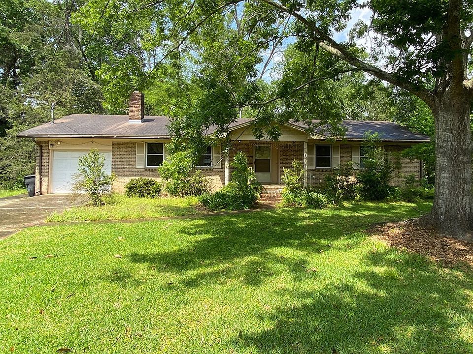 1st image of 2342 Skyland Dr