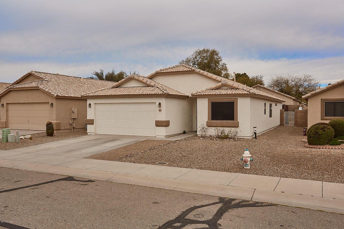 2836 W Simplicity Dr, Tucson, AZ 85741