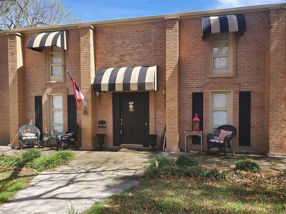 1st image of 817 Amarillo St