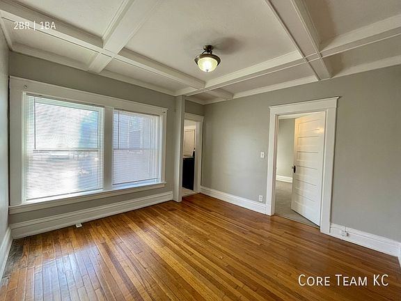 2nd image of 3700 Wyandotte St #217-1W