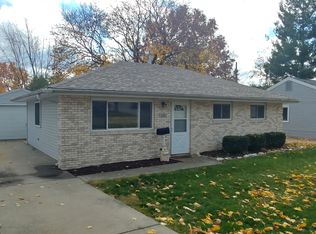 103 W Lincoln St, Normal, IL 61761