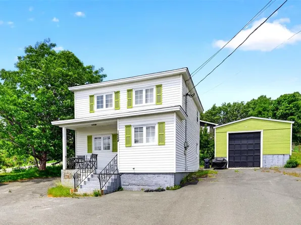1524 Topsail Road, Paradise, NL A1L1R4