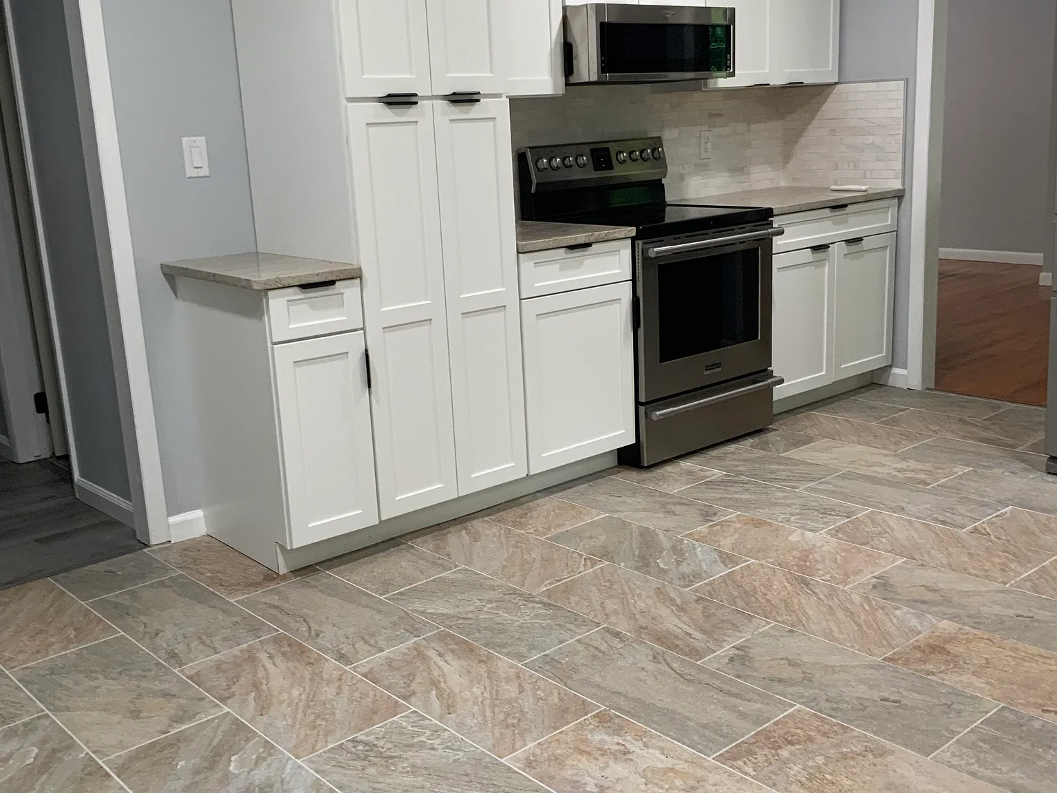 4 bed, 1800 sqft, $2,700 — Photo 4