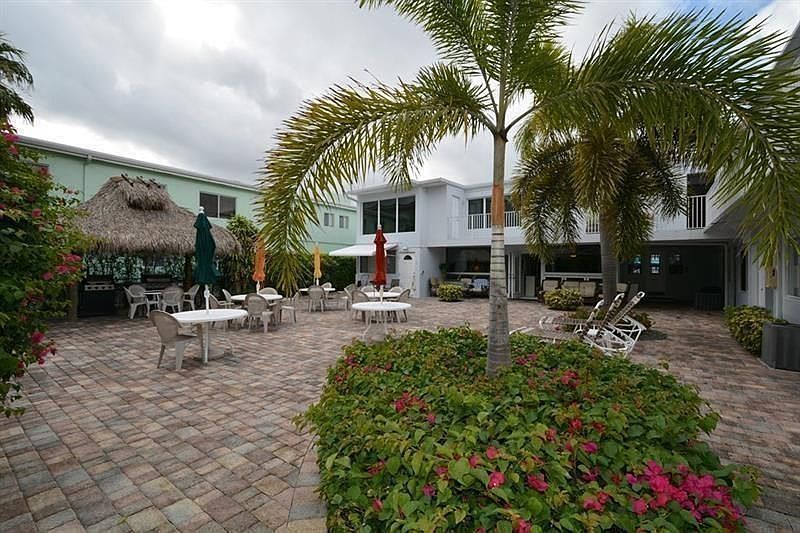 1st image of 4228 N Ocean Dr APT 30