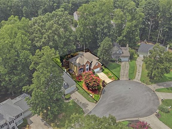 4th image of 7 Archer Ct