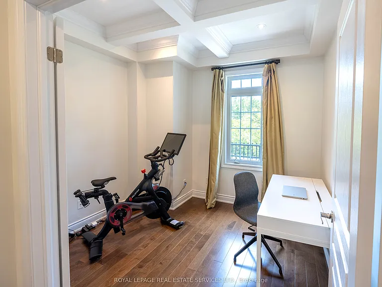 2083 Grange Dr — Photo 17