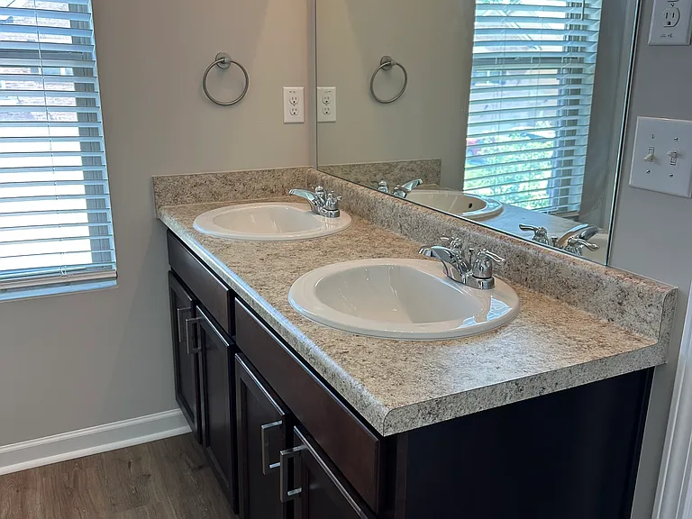 2639 Lovejoy Crossing Dr — Photo 21