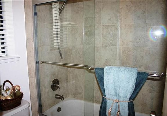5th image of 4685 Albany Cir APT 132