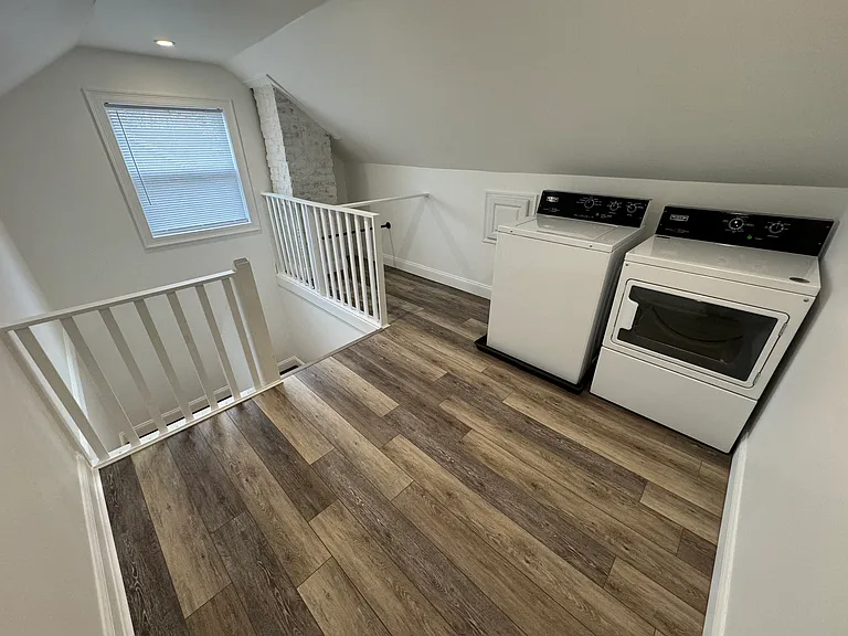 2129 Sunset Ave #2 — Photo 21