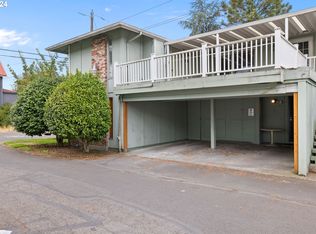 12871 SE Stark St #A16, Portland, OR 97233