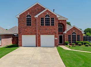 1003 Peebles Ct, Arlington, TX 76013