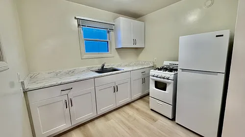 1200 El Rancho Dr #40 — Photo 7