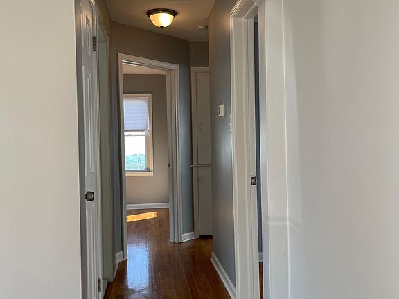 2nd image of 22943 California St