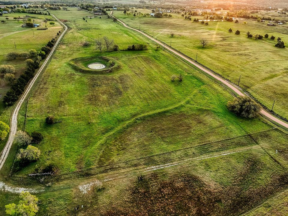 1st image of Approx Field Crest Ln