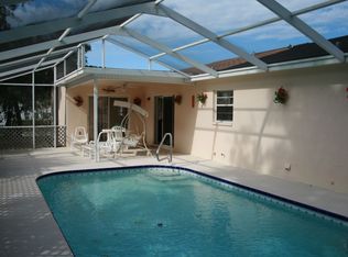 10328 Autumnwood Dr, Hudson, FL 34667