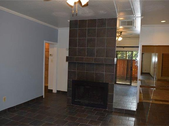 5th image of 11711 Memorial Dr APT 291
