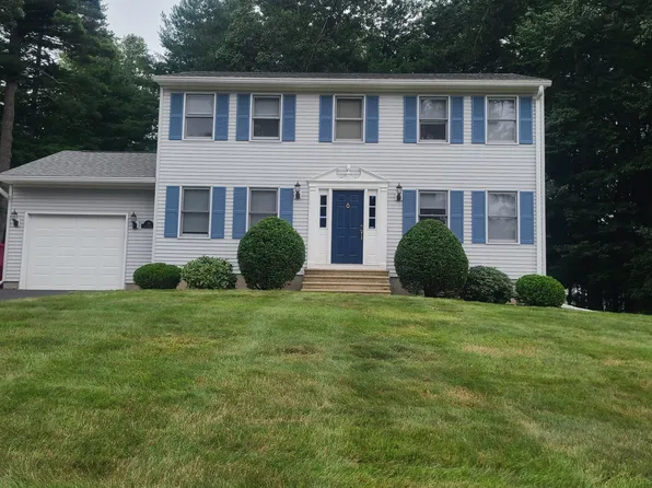 78 Oak Brook Dr, East Longmeadow, MA 01028