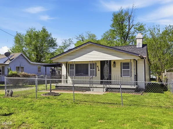 616 S McKinley Ave, Joplin, MO 64801