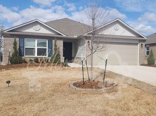 1400 Claire Ct, Shawnee, OK 74804