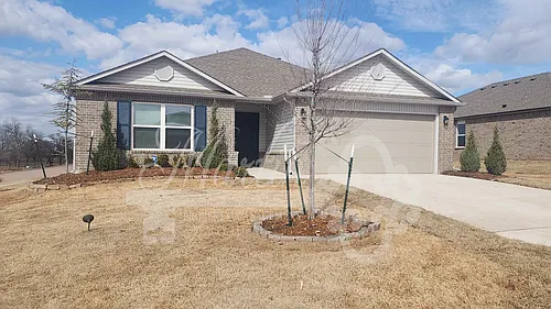 1400 Claire Ct Photo 1