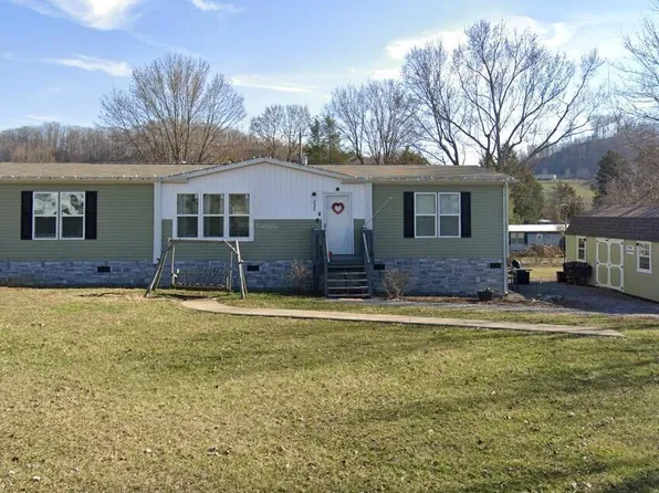 235 Wolfe Laurel Dr, Mt Carmel, TN 37645