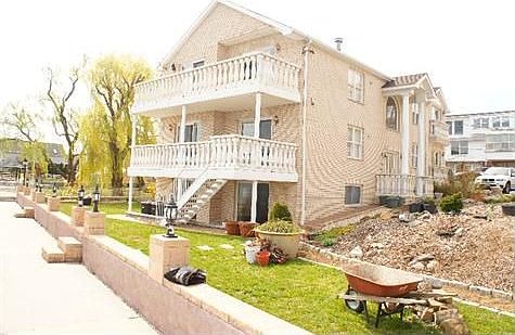 2nd image of 3186 Wissman Ave