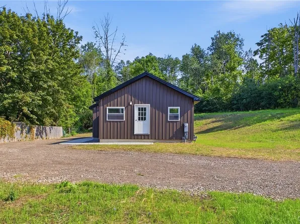 1255 County Route 9, Fulton, NY 13069